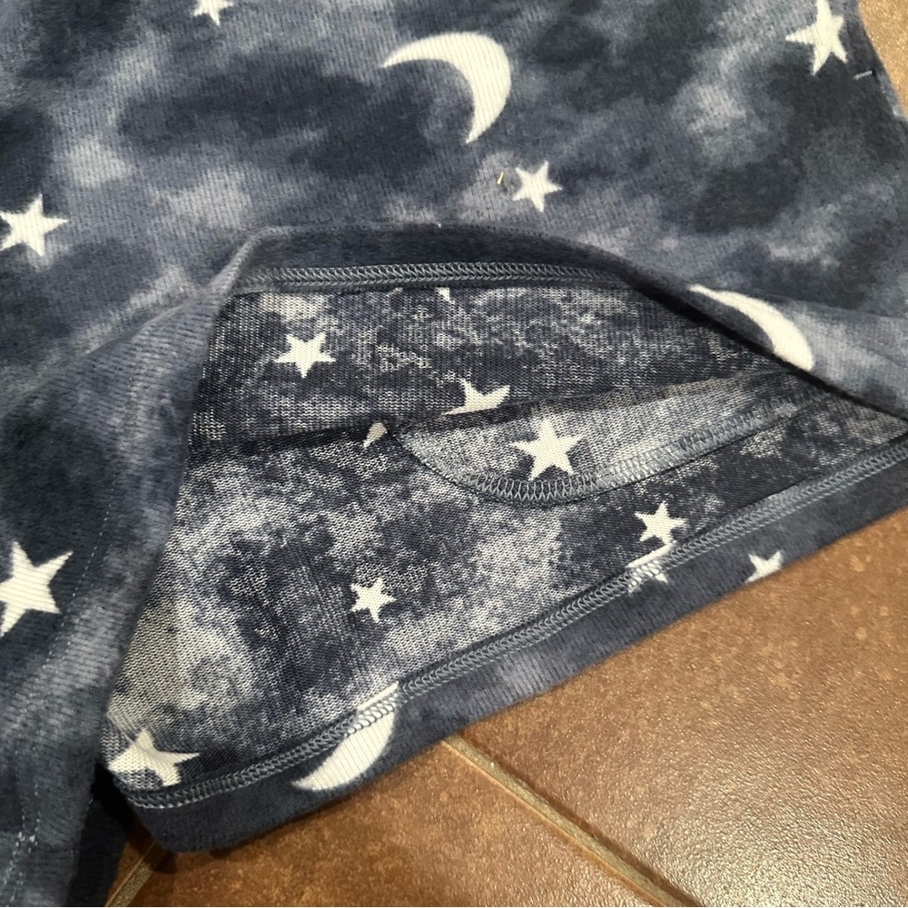 Jasmine & Ginger Star and Moon Print Drawstring Knit Sleep Shorts - Picture 3 of 6